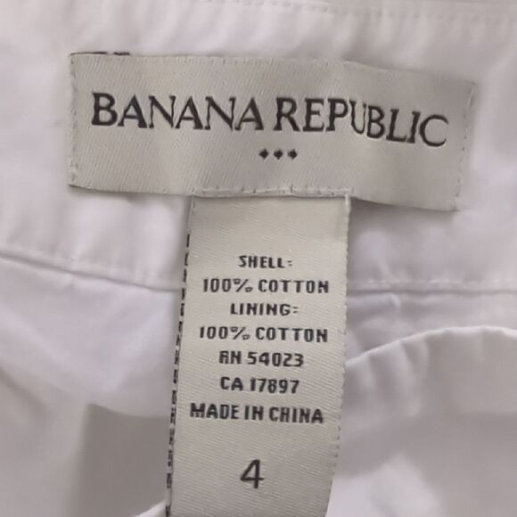 White Knee-Length A-Line Skirt with Pleated Cutout Design - Picture 5 of 5